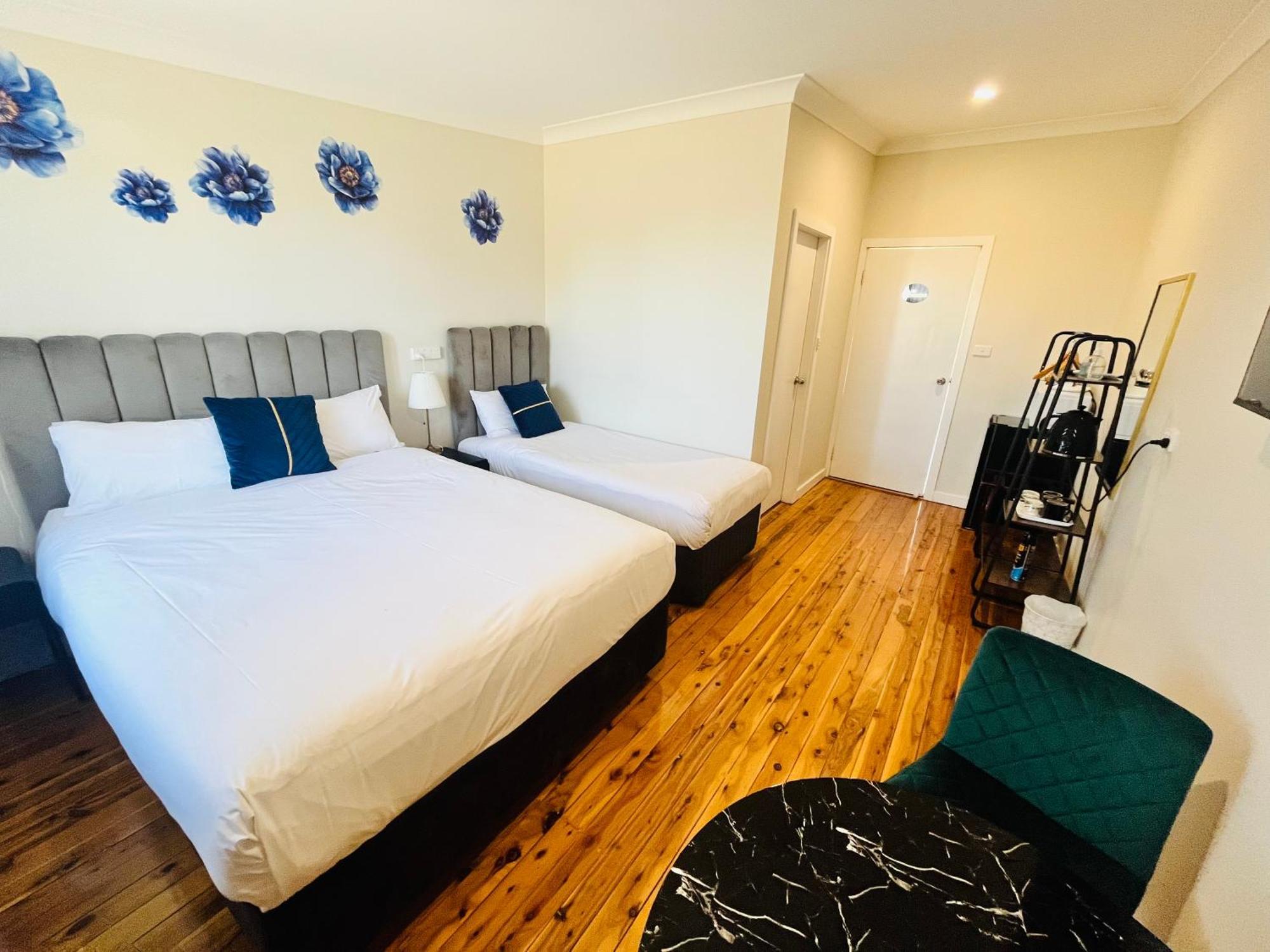 Seven Inn Wagga Wagga Exterior photo